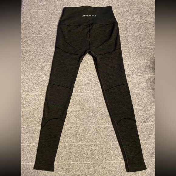 Alphalete OG Revivals Powder Grey - Picture 4 of 4